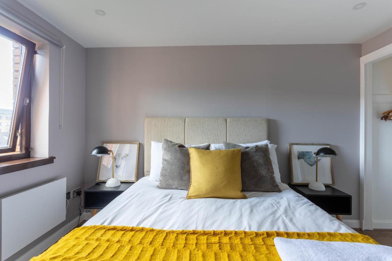 Stunning 1 Bed Merchant City Apartment With Parking غلاسغو المظهر الخارجي الصورة