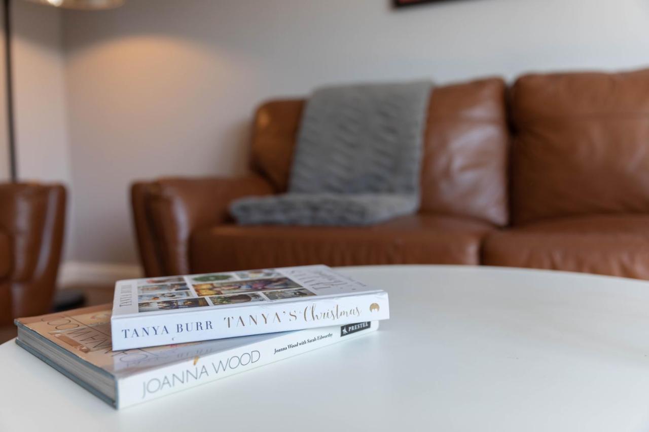 Stunning 1 Bed Merchant City Apartment With Parking غلاسغو المظهر الخارجي الصورة