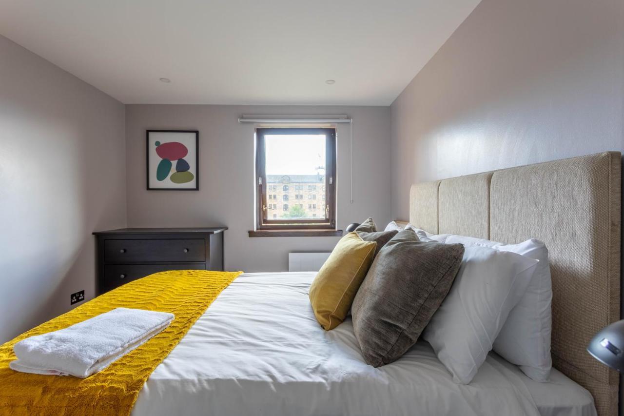 Stunning 1 Bed Merchant City Apartment With Parking غلاسغو المظهر الخارجي الصورة