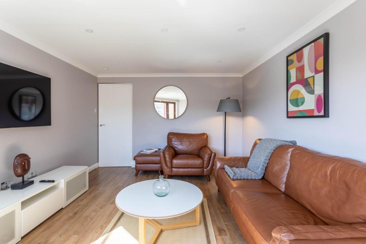 Stunning 1 Bed Merchant City Apartment With Parking غلاسغو المظهر الخارجي الصورة