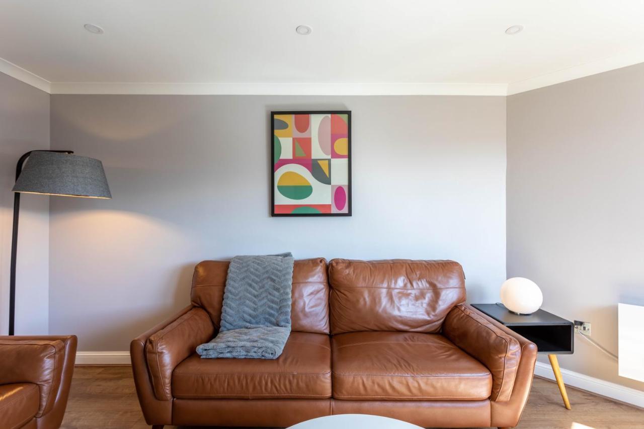 Stunning 1 Bed Merchant City Apartment With Parking غلاسغو المظهر الخارجي الصورة