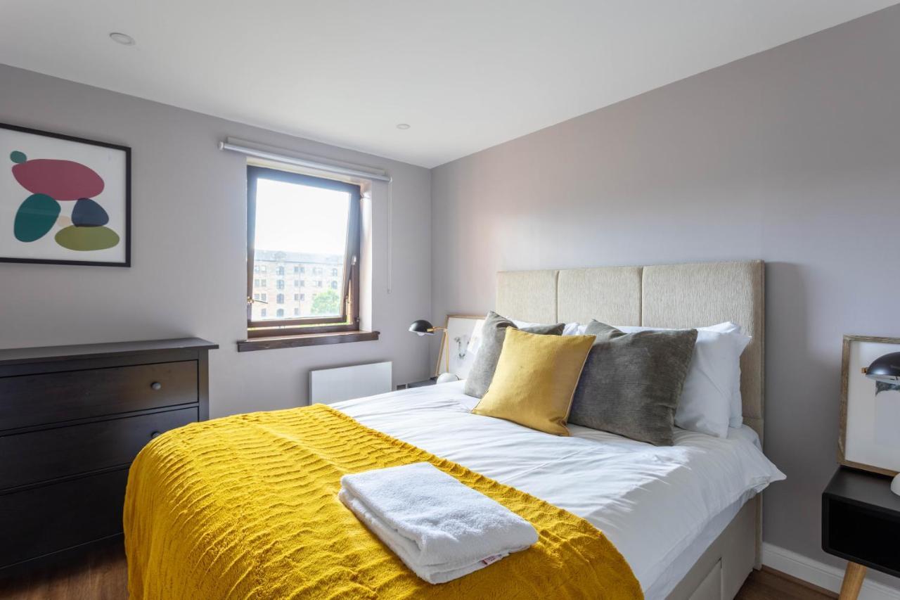 Stunning 1 Bed Merchant City Apartment With Parking غلاسغو المظهر الخارجي الصورة